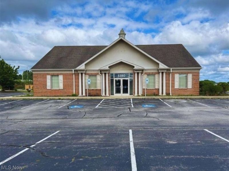 5380 N Abbe Road, Elyria, OH 44035 Photo 1