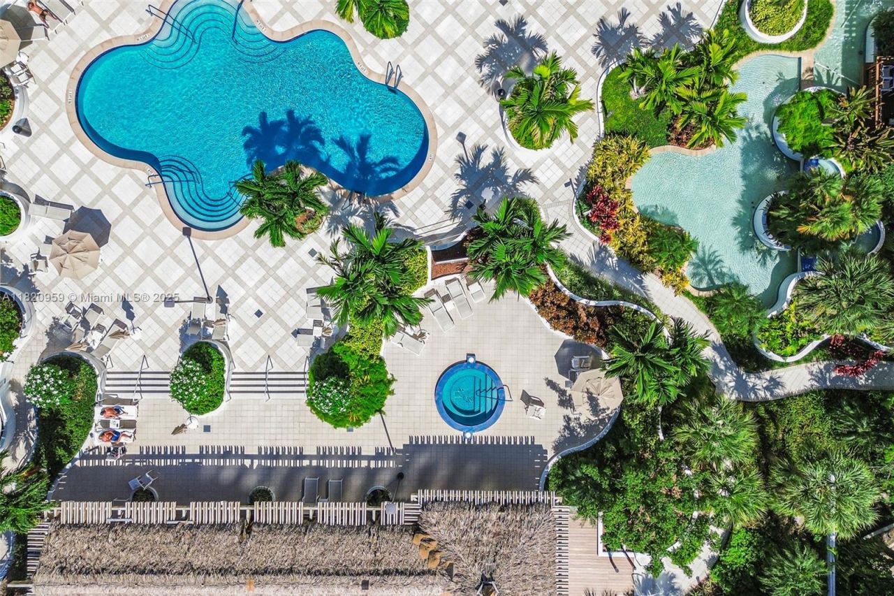 20281 E Country Club Dr, Unit 1412, Aventura, FL 33180 Photo