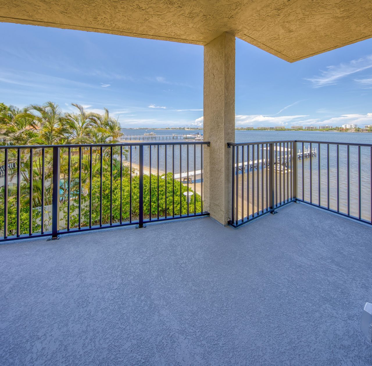 896 N Federal Highway, Unit 324, Lantana, FL 33462 Photo
