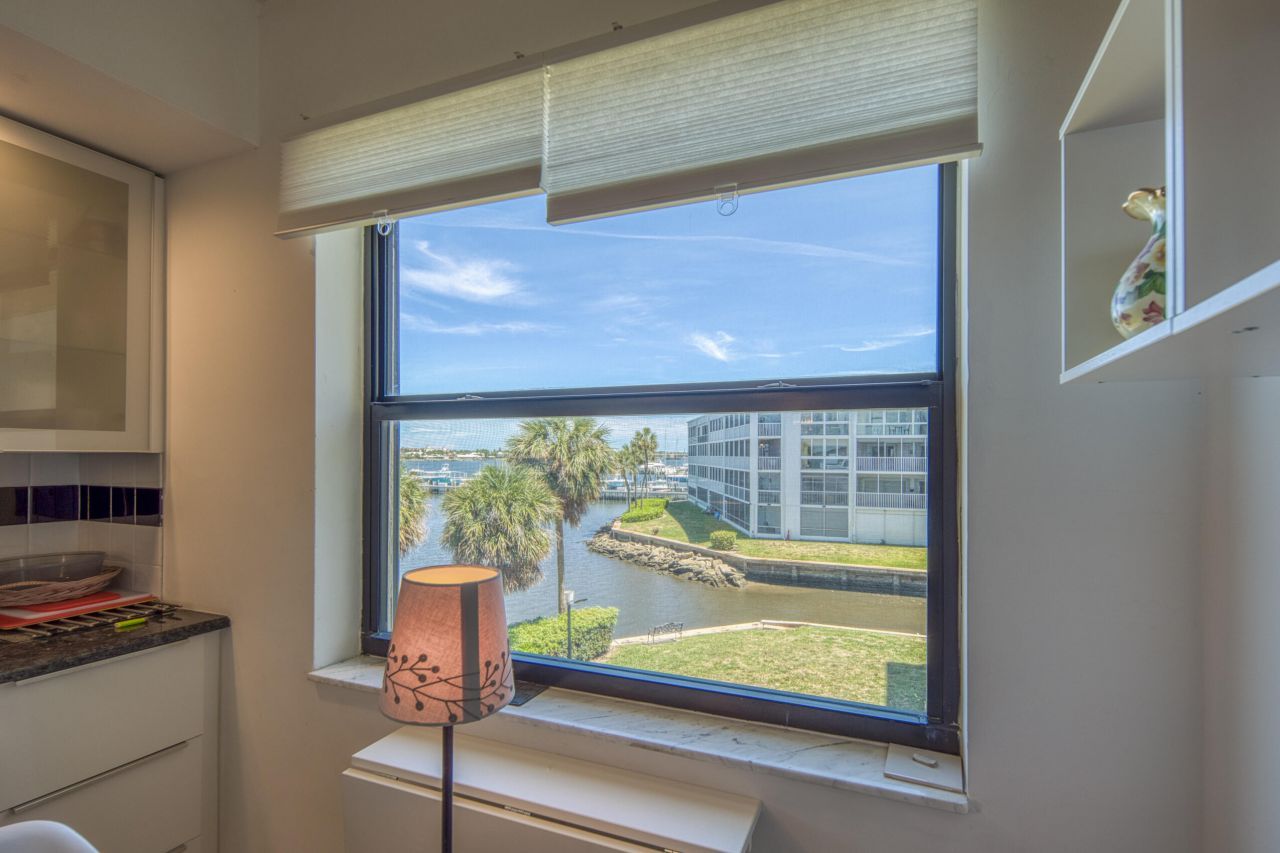 896 N Federal Highway, Unit 324, Lantana, FL 33462 Photo