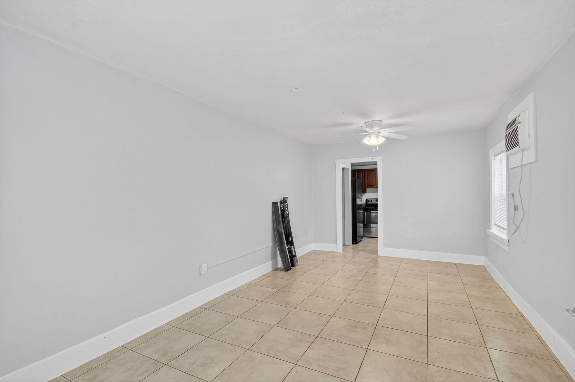323 S E Street, Lake Worth Beach, FL 33460 Photo