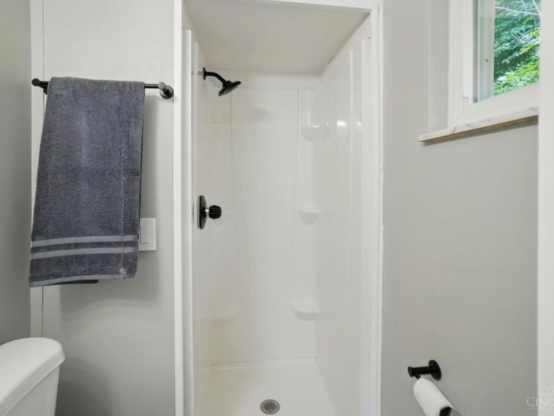 2962 Aquadale Lane, Cincinnati, OH 45211 Photo 25