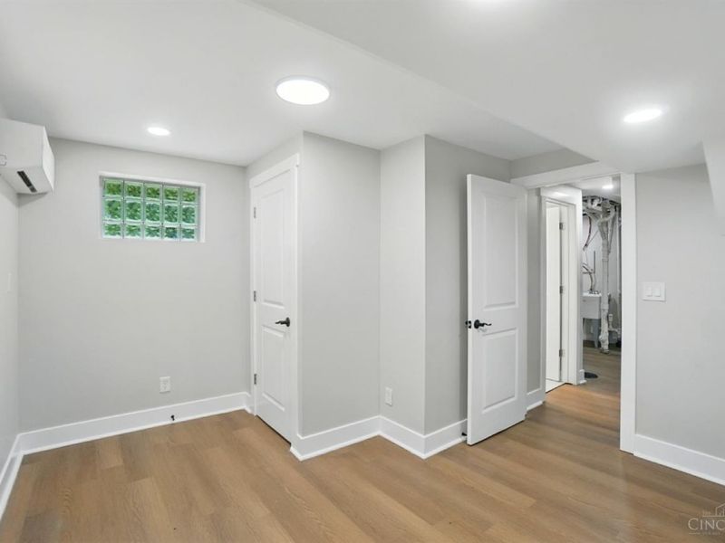 2962 Aquadale Lane, Cincinnati, OH 45211 Photo 40