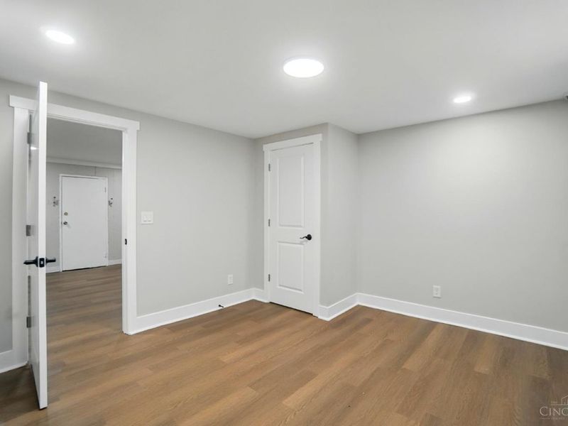 2962 Aquadale Lane, Cincinnati, OH 45211 Photo 45