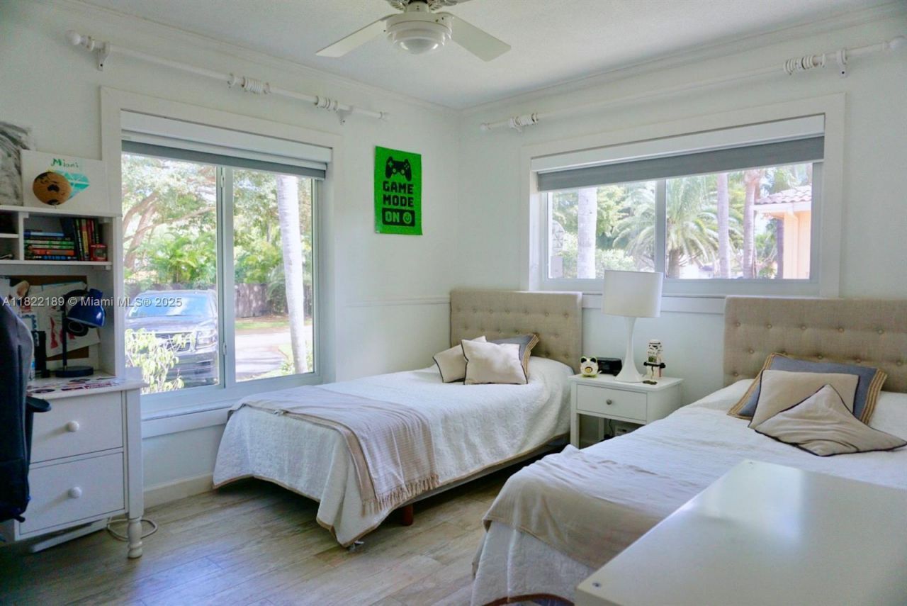 13200 SW 59th Ave, Pinecrest, FL 33156 Photo