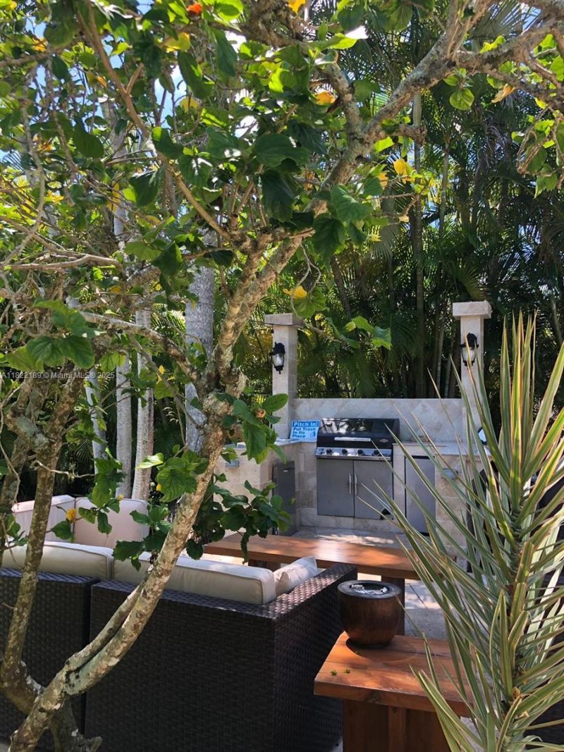 13200 SW 59th Ave, Pinecrest, FL 33156 Photo