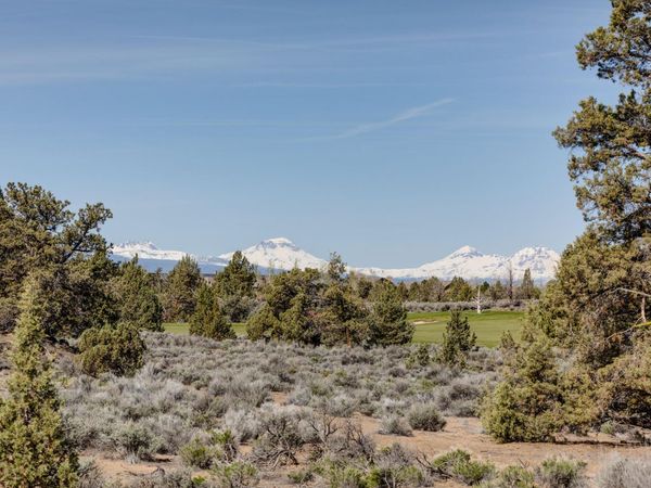 65775 Pronghorn Estates Drive, Unit Lot 25, Bend, OR 97701