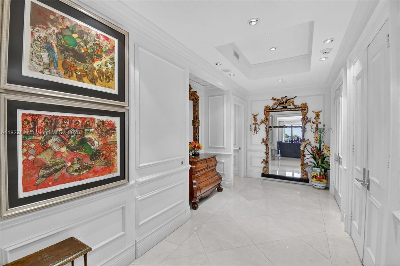 19925 NE 39th Pl, Unit 404, Aventura, FL 33180 Photo