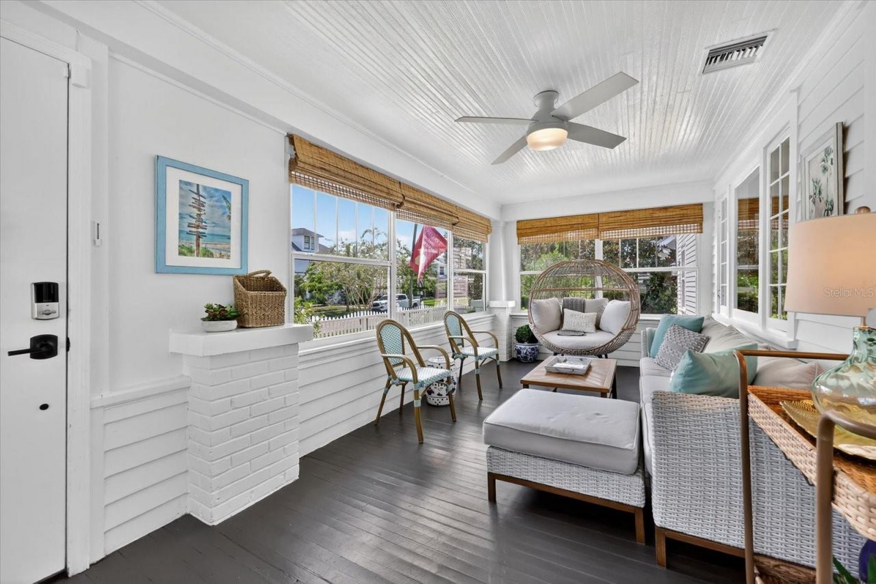 235 10th Avenue Ne, Saint Petersburg, FL 33701 Photo