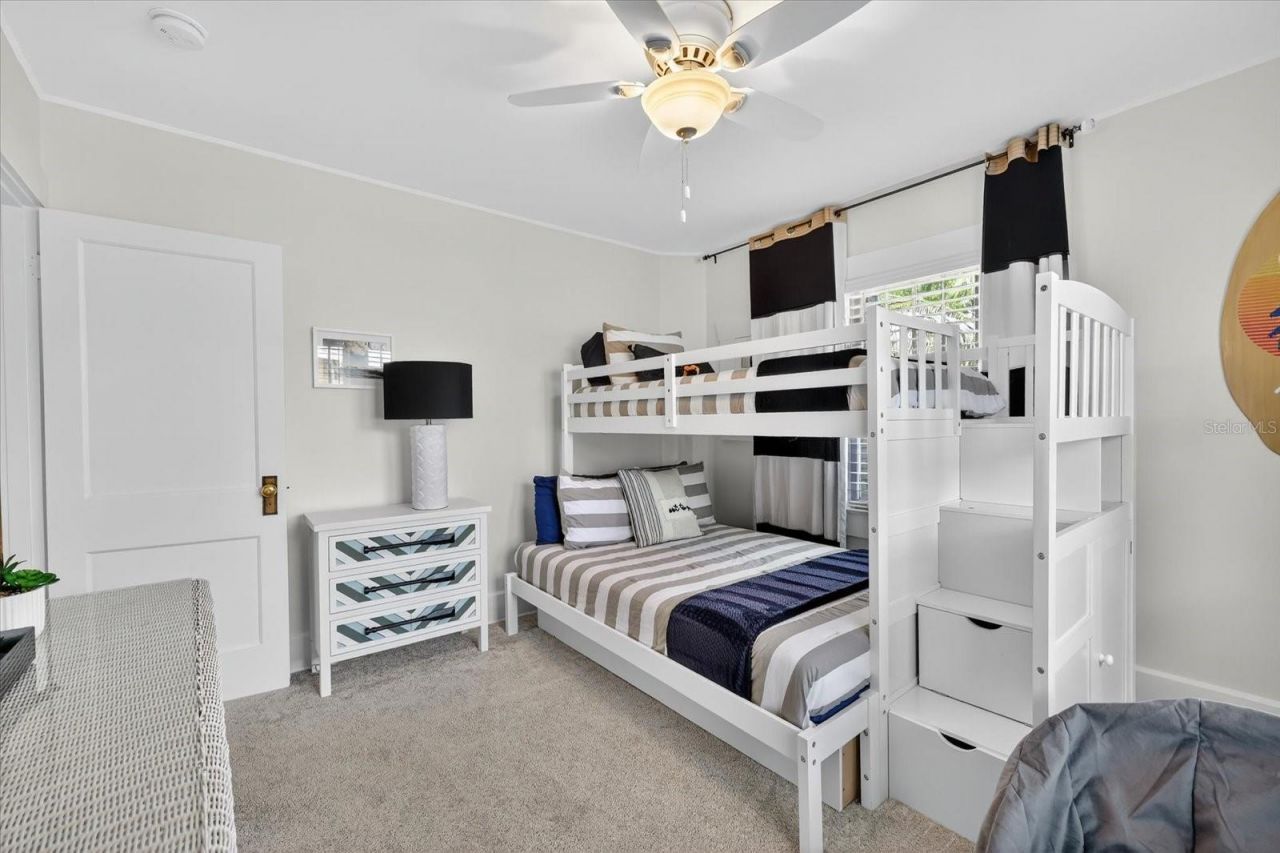 235 10th Avenue Ne, Saint Petersburg, FL 33701 Photo