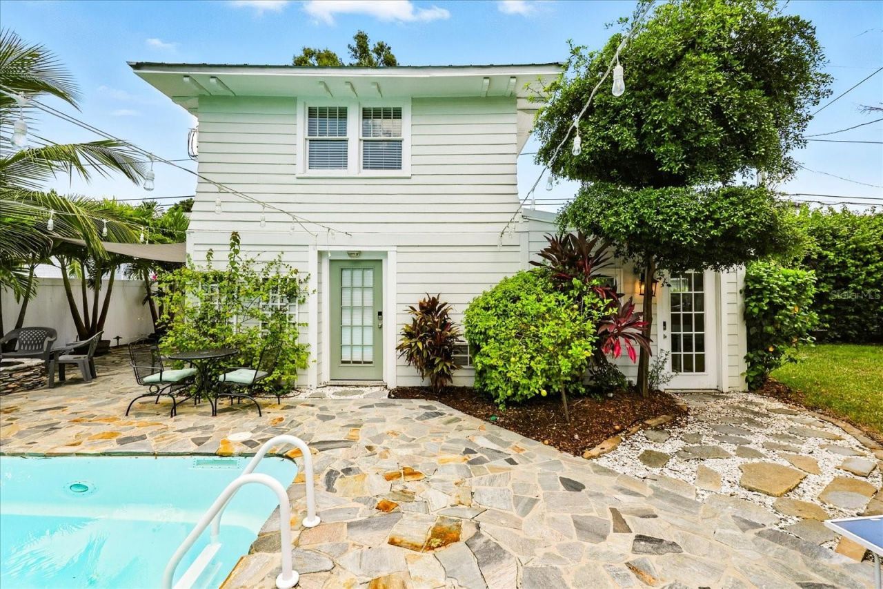 235 10th Avenue Ne, Saint Petersburg, FL 33701 Photo