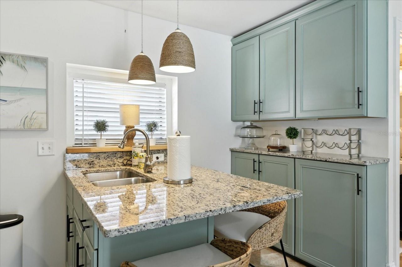 235 10th Avenue Ne, Saint Petersburg, FL 33701 Photo