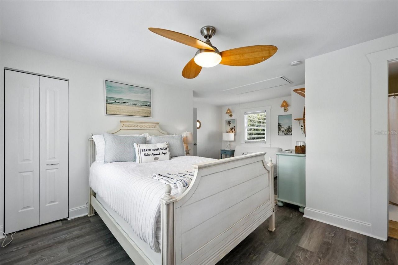 235 10th Avenue Ne, Saint Petersburg, FL 33701 Photo