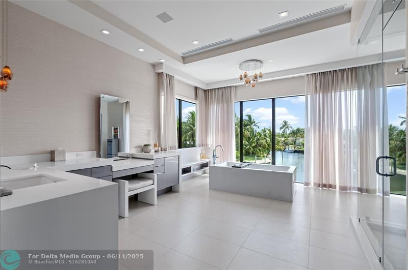 1200 SE 12th Ter, Deerfield Beach, FL 33441 Photo