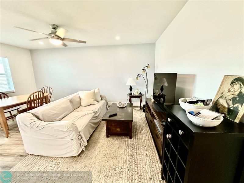 710 Flanders O, Unit 710, Delray Beach, FL 33484 Photo