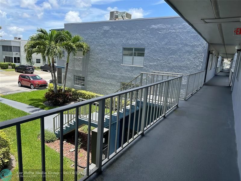 710 Flanders O, Unit 710, Delray Beach, FL 33484 Photo