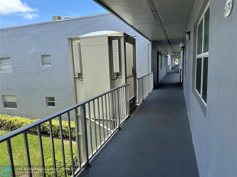 710 Flanders O, Unit 710, Delray Beach, FL 33484 Photo