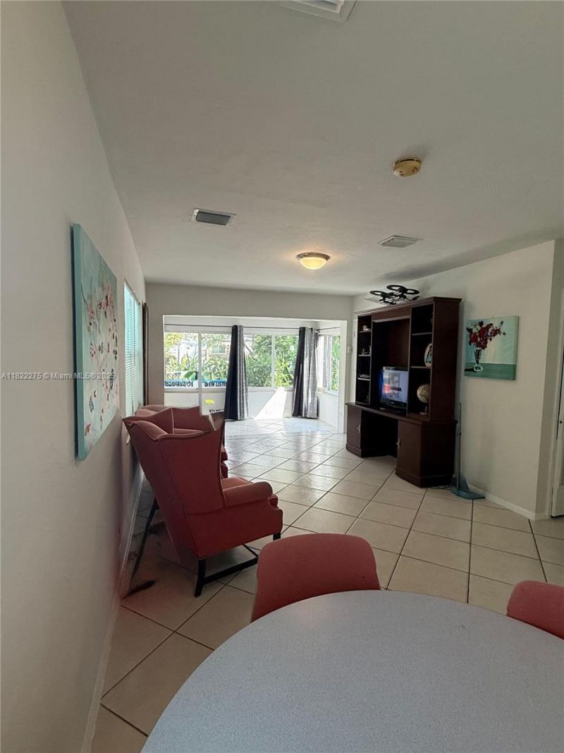 205 SW 21st Way, Fort Lauderdale, FL 33312 Photo