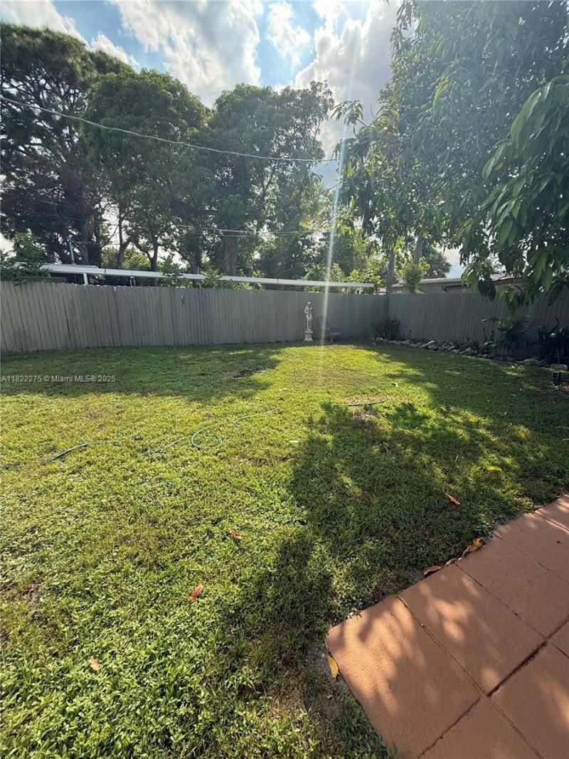 205 SW 21st Way, Fort Lauderdale, FL 33312 Photo