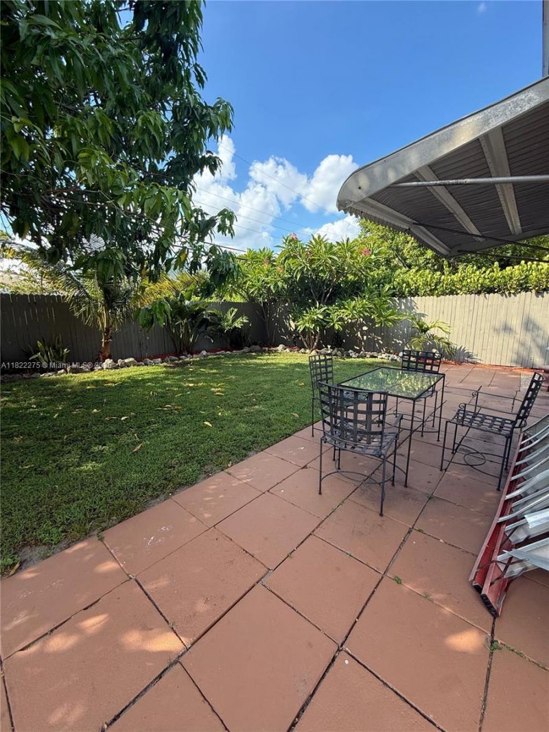 205 SW 21st Way, Fort Lauderdale, FL 33312 Photo