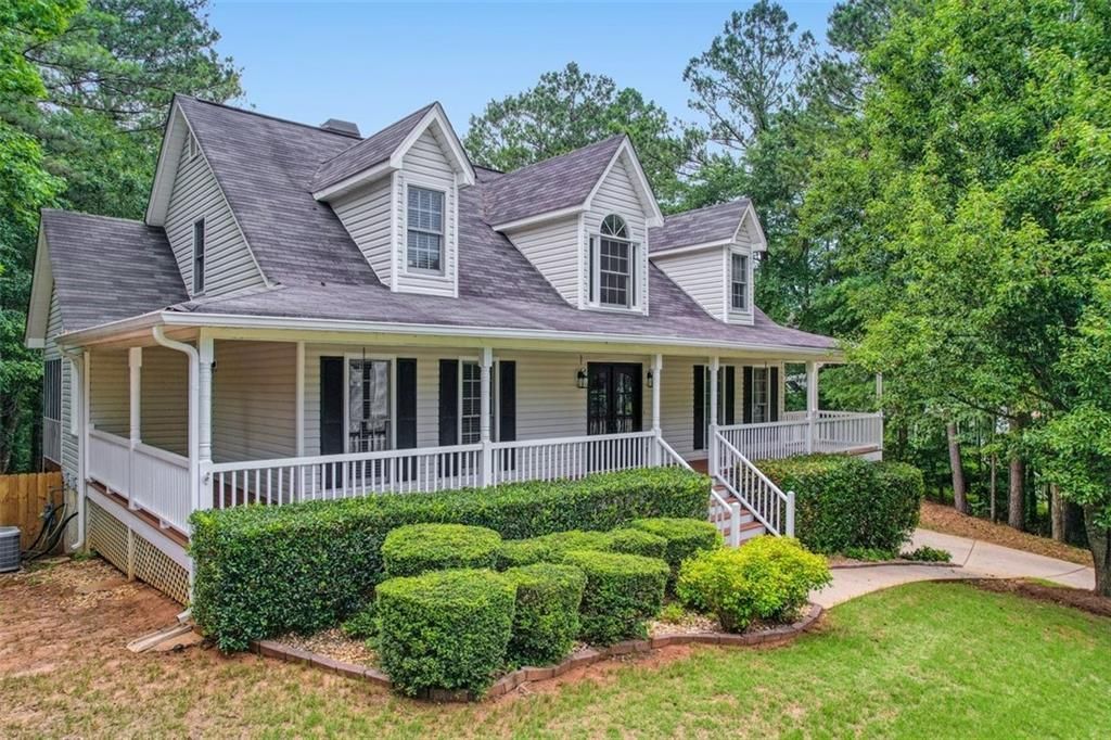 212 Warrenton Drive, Douglasville, GA 30134 Main Photo