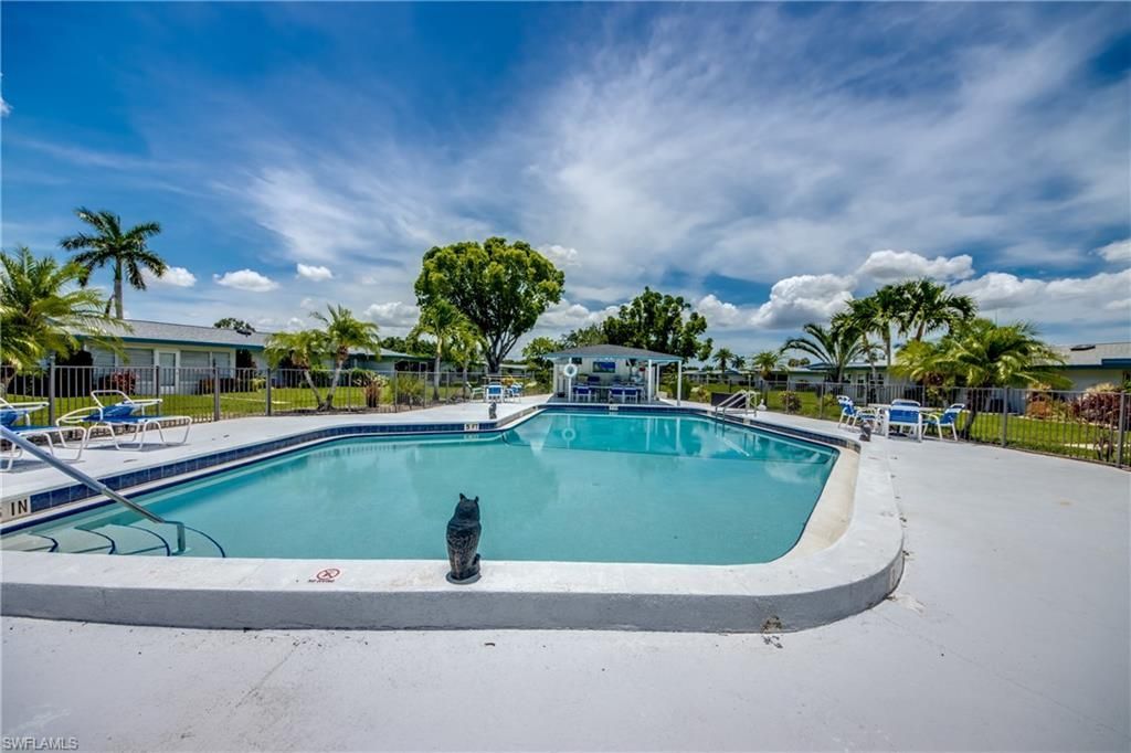 5549 Westwind Ln, Fort Myers, FL 33919 Photo