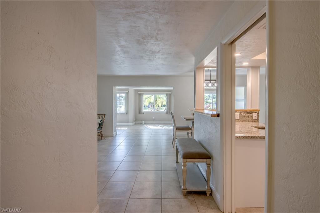5549 Westwind Ln, Fort Myers, FL 33919 Photo