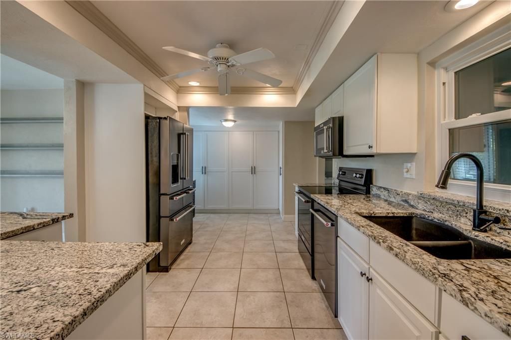5549 Westwind Ln, Fort Myers, FL 33919 Photo