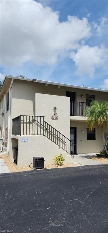 642 SE 13th Pl, Unit 5, Cape Coral, FL 33990 Photo