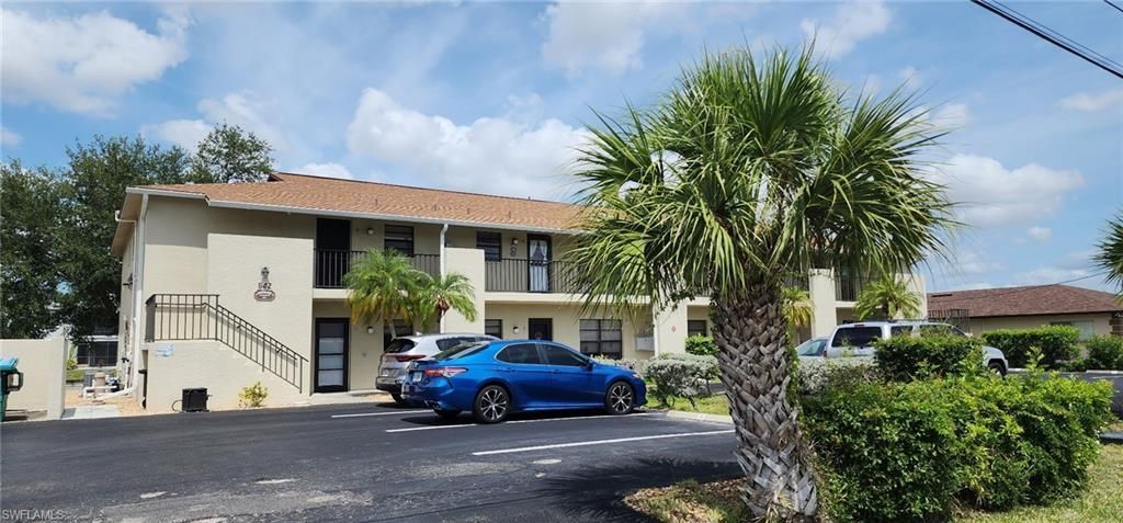 642 SE 13th Pl, Unit 5, Cape Coral, FL 33990 Photo