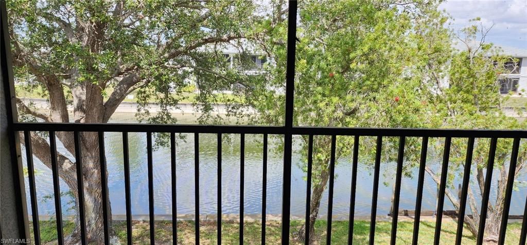 642 SE 13th Pl, Unit 5, Cape Coral, FL 33990 Photo