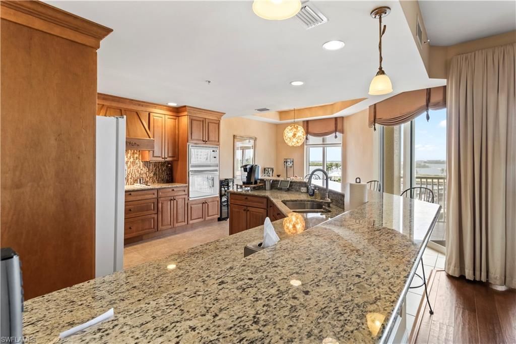 6021 Silver King Blvd, Unit 302, Cape Coral, FL 33914 Photo