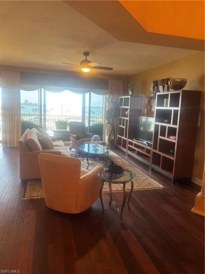 6021 Silver King Blvd, Unit 302, Cape Coral, FL 33914 Photo