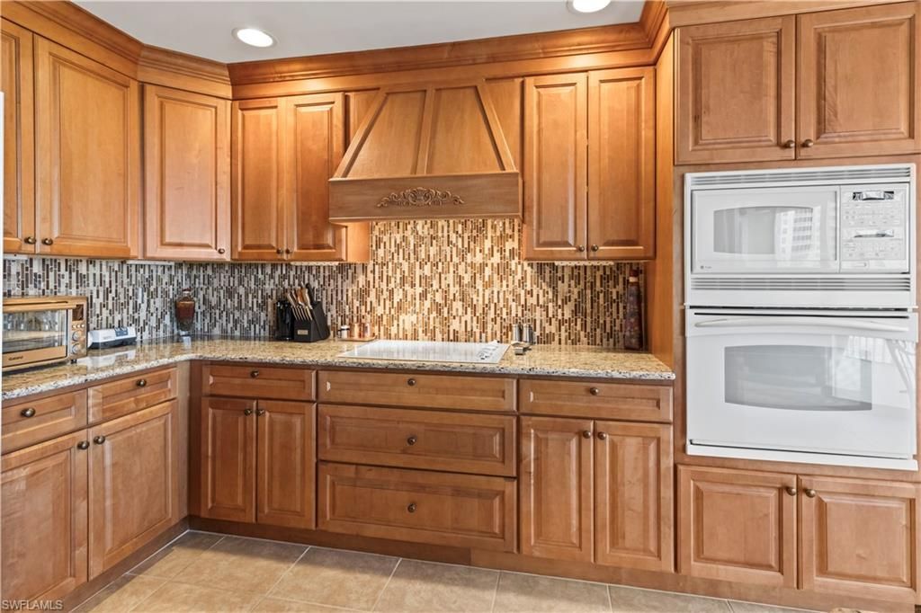 6021 Silver King Blvd, Unit 302, Cape Coral, FL 33914 Photo