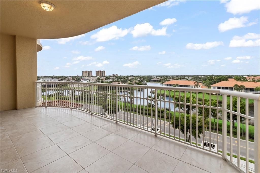 6021 Silver King Blvd, Unit 302, Cape Coral, FL 33914 Photo