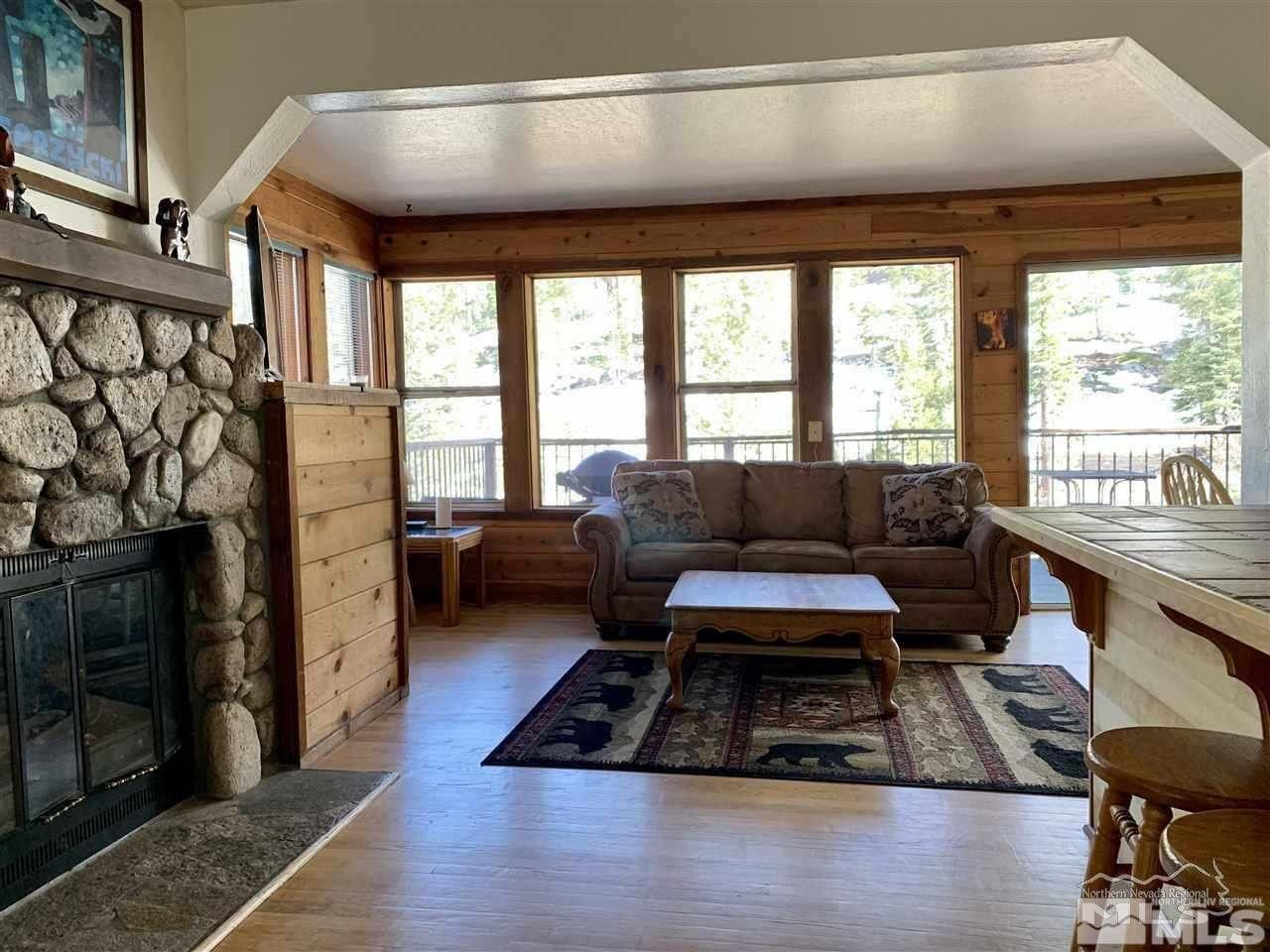 424 Quaking Aspen Lane Lane, Unit B, Stateline, NV 89449 Photo