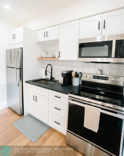 3301 SE 12th Street, Pompano Beach, FL 33062 Photo