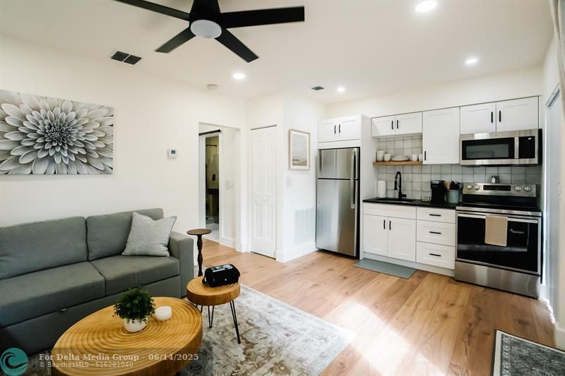 3301 SE 12th Street, Pompano Beach, FL 33062 Photo