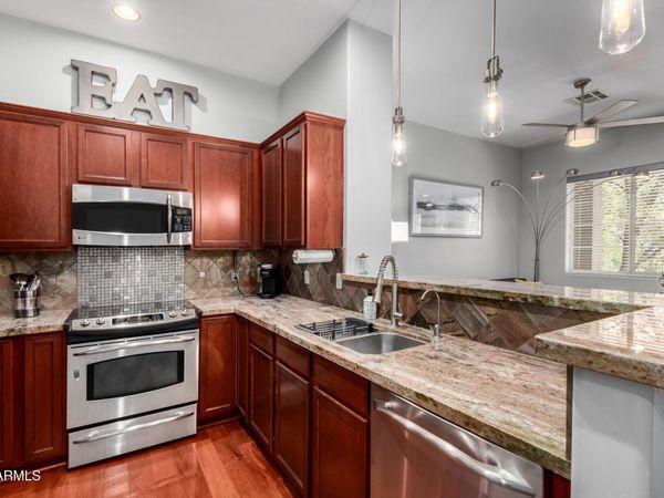 121 N CALIFORNIA Street, Unit 35, Chandler, AZ 85225