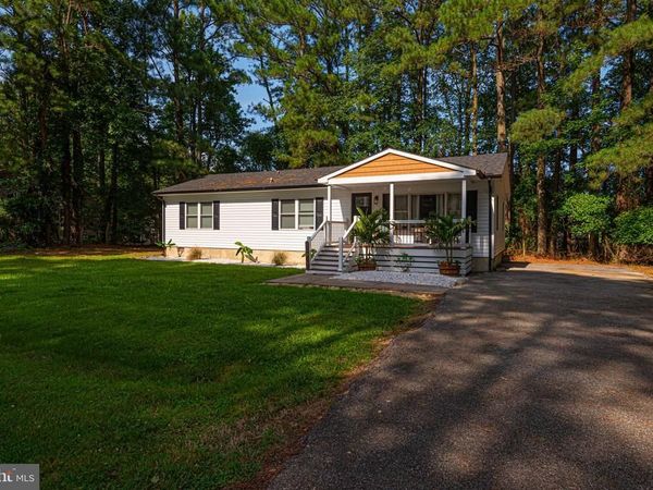 120 ROBIN HOOD, OCEAN PINES, MD 21811