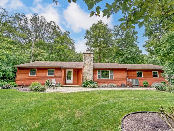 6388 Stoker Road, Houston, OH 45333