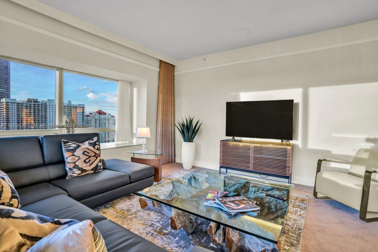 1435 Brickell Ave, Unit 3012, Miami, FL 33131 Photo