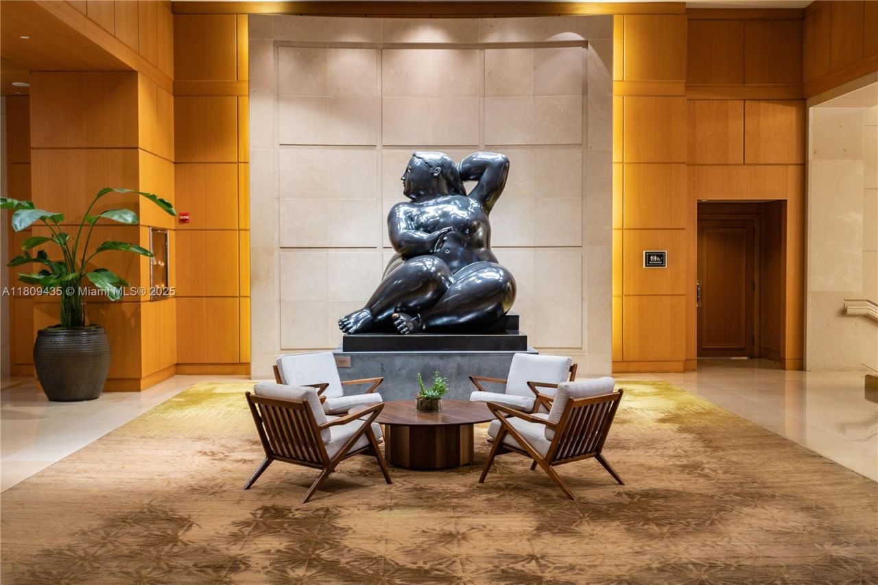 1435 Brickell Ave, Unit 3012, Miami, FL 33131 Photo