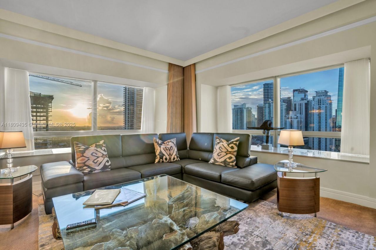 1435 Brickell Ave, Unit 3012, Miami, FL 33131 Photo