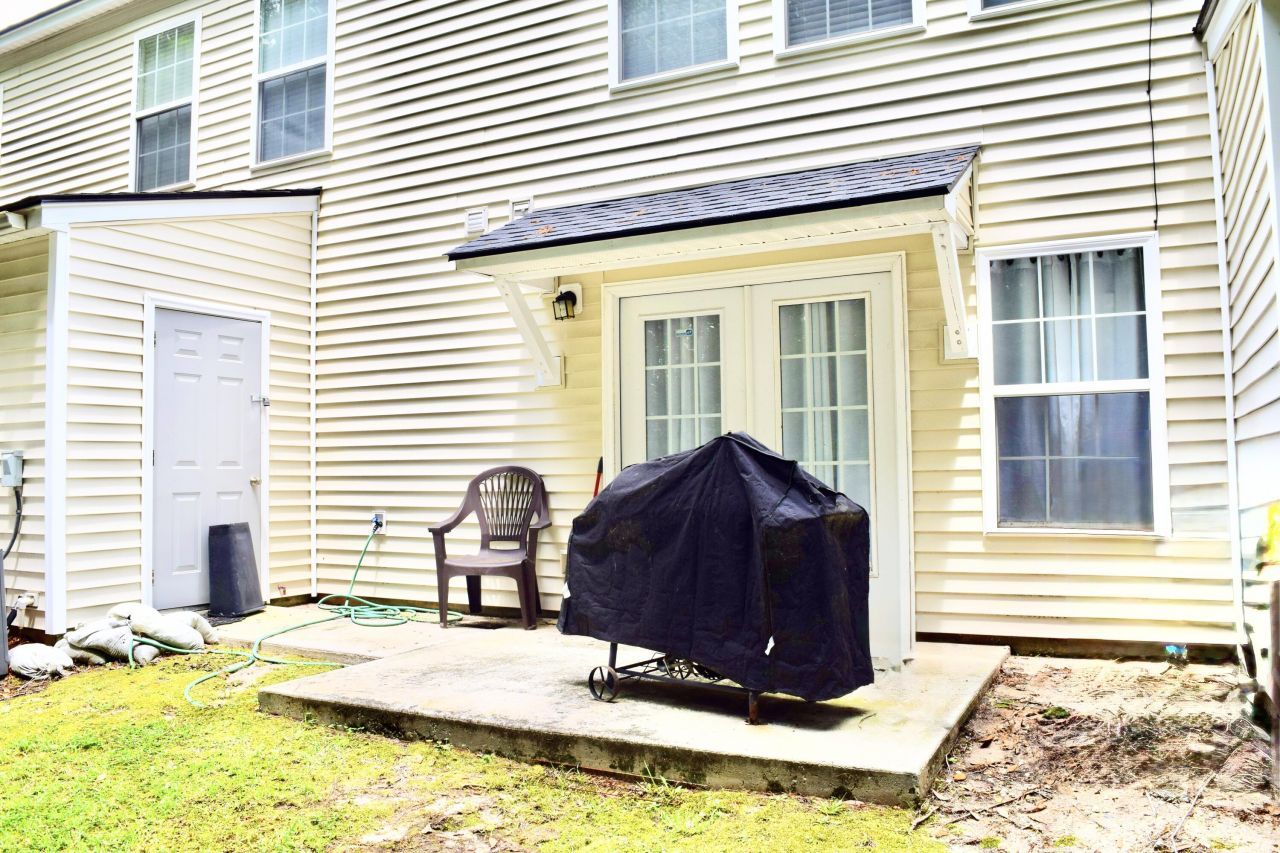 9122 Maple Grove Drive Photo 15