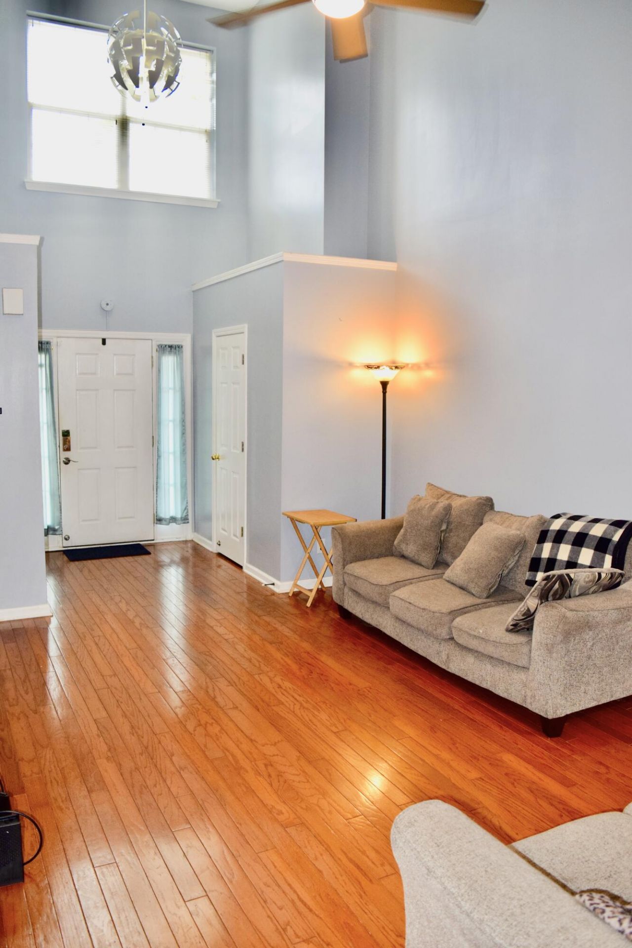 9122 Maple Grove Drive Photo 2