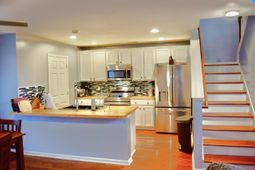 9122 Maple Grove Drive photo 4