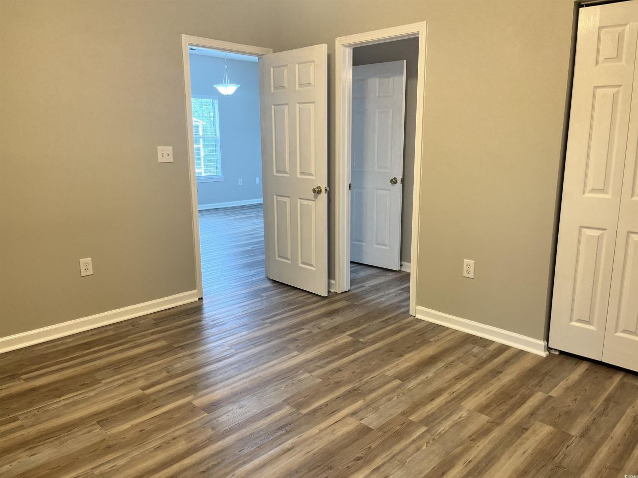 2498 Coastline Ct. Photo 20