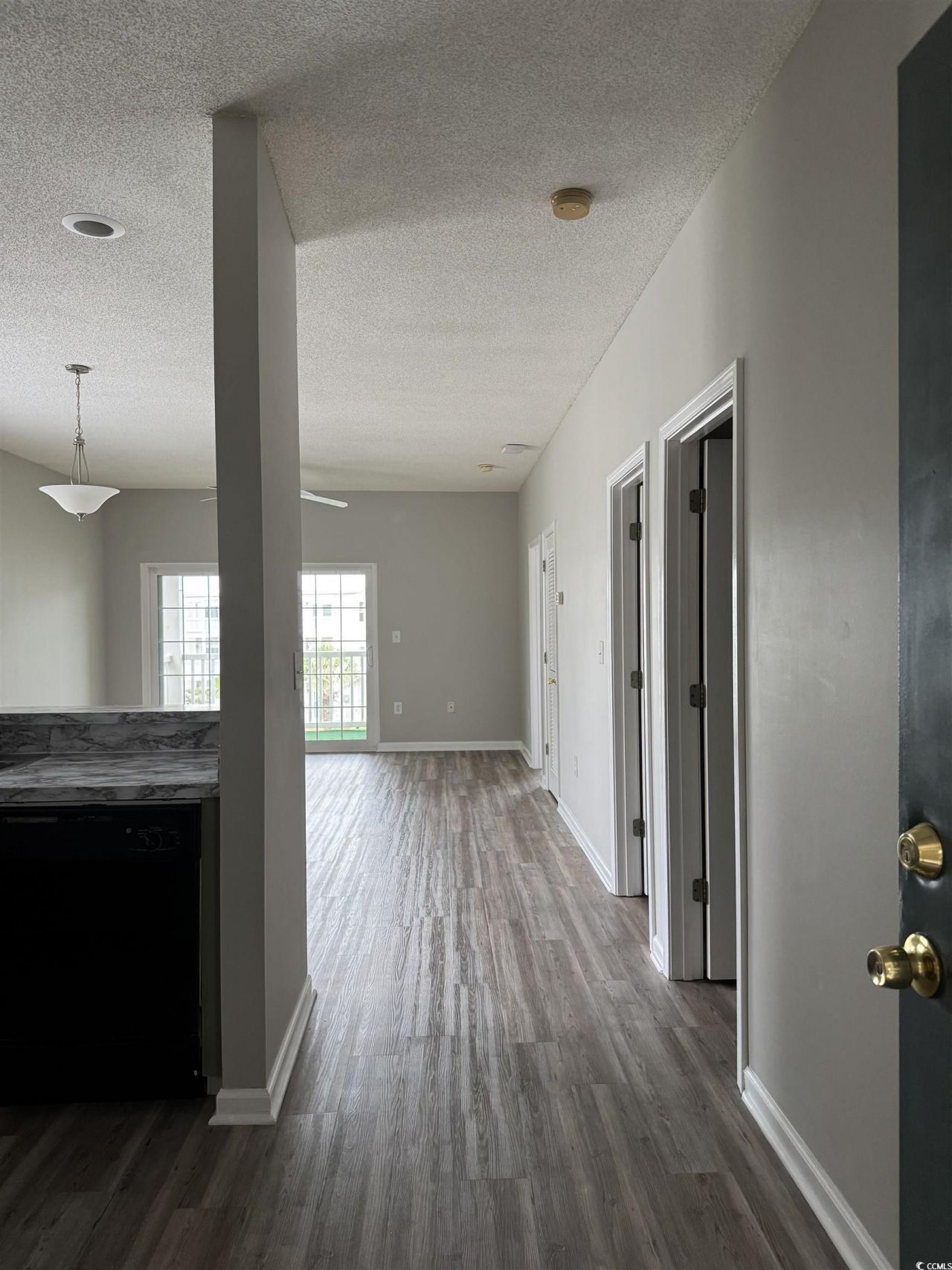 2498 Coastline Ct. Photo 4