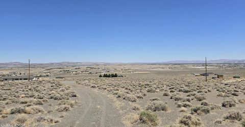 5710 Peek Avenue, Silver Springs, NV 89429 Photo